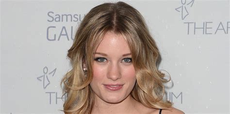 Ashley Hinshaw Biography